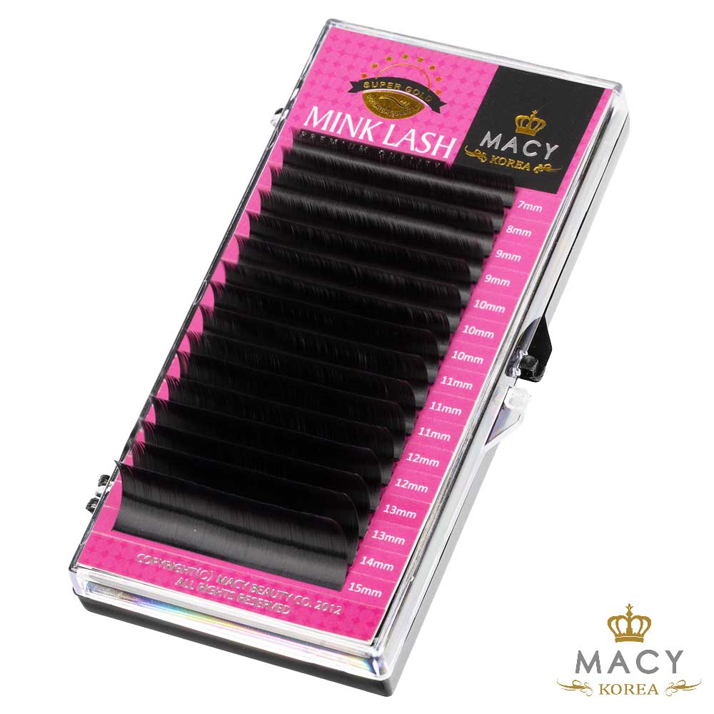 Feather-light Mink Lash Extensions